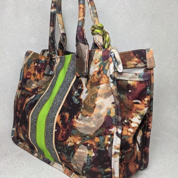 VINCE CAMUTO Orla tasseled canvas striped women's tote purse - NATURAL - Picture 4 of 13